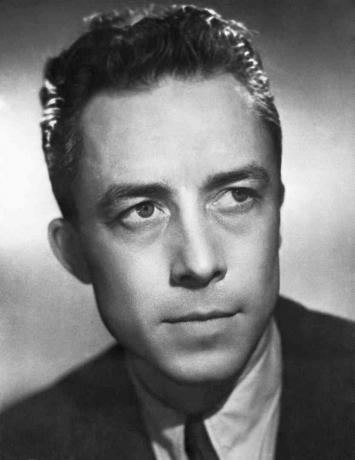 Nobel Ödülü Kazanan Yazar Albert Camus