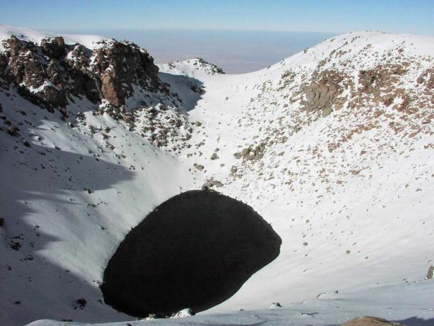 Krater Gölü, Licancabur, Şili