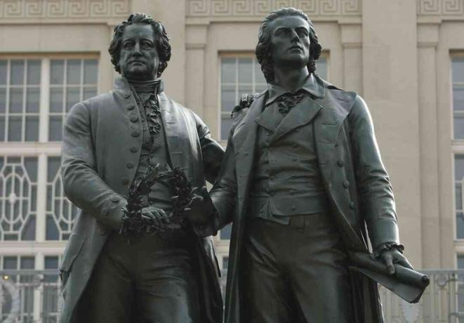 Goethe ve Schiller heykeli