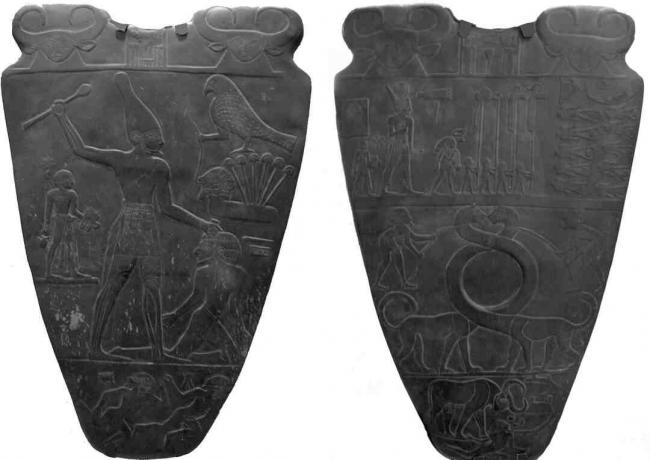 Narmer Paleti