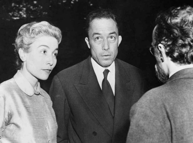 Nobel Ödülü Sahibi Albert Camus ve Karısı
