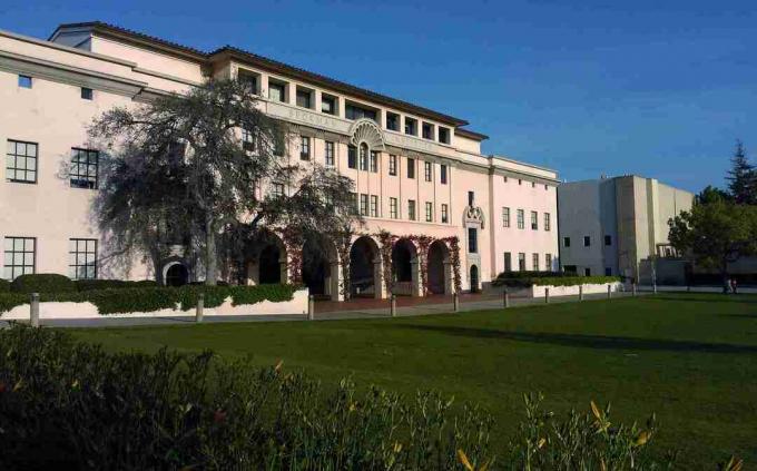 Caltech'teki Beckman Enstitüsü