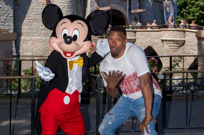 Jamie Foxx ve Disneyland