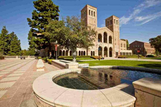 California Üniversitesi, Los Angeles (UCLA)