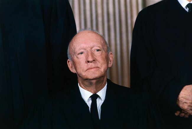 Yüksek Mahkeme Yargıcı, Büyük L. Siyah.
