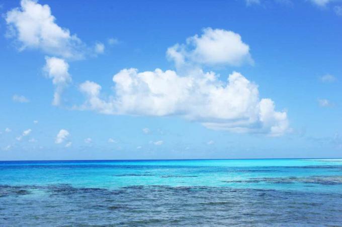 Tropikal sular, altında deniz tropikal hava oluşturma