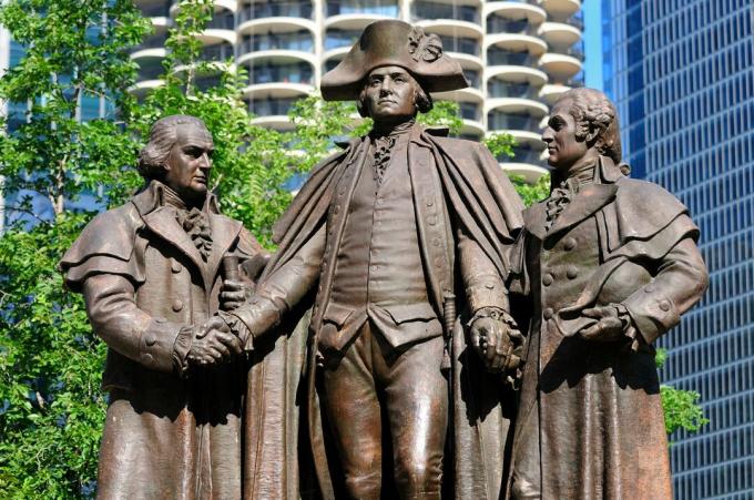 Robert Morris, George Washington ve Haym Salomon heykeli Wacker Drive, Chicago, Illinois, ABD aittir